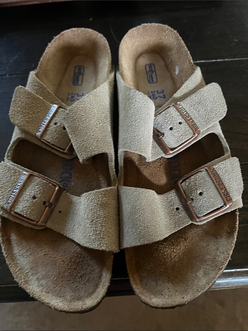 Women’s suede Birkenstock size 37 or 6/6.5 euc